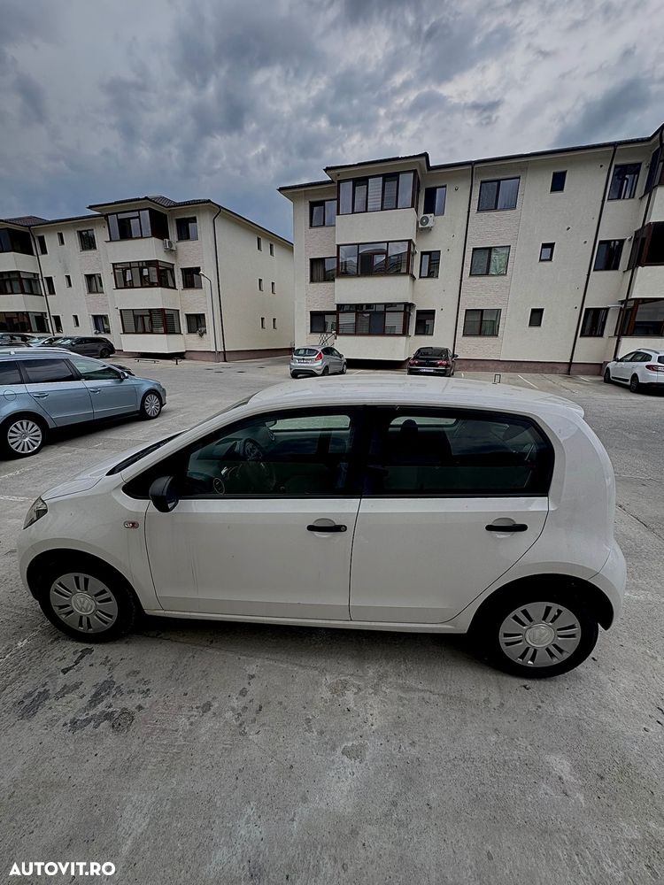 Volkswagen up! - 6