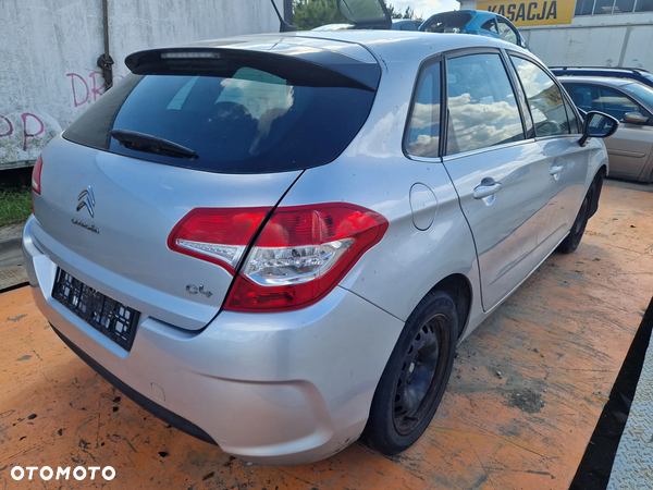 Citroen C4 II 2009/11- Silnik 1.6 HDi 9HP DV6DTED 92KM/68kW EZRC na części drzwi klapa zderzak