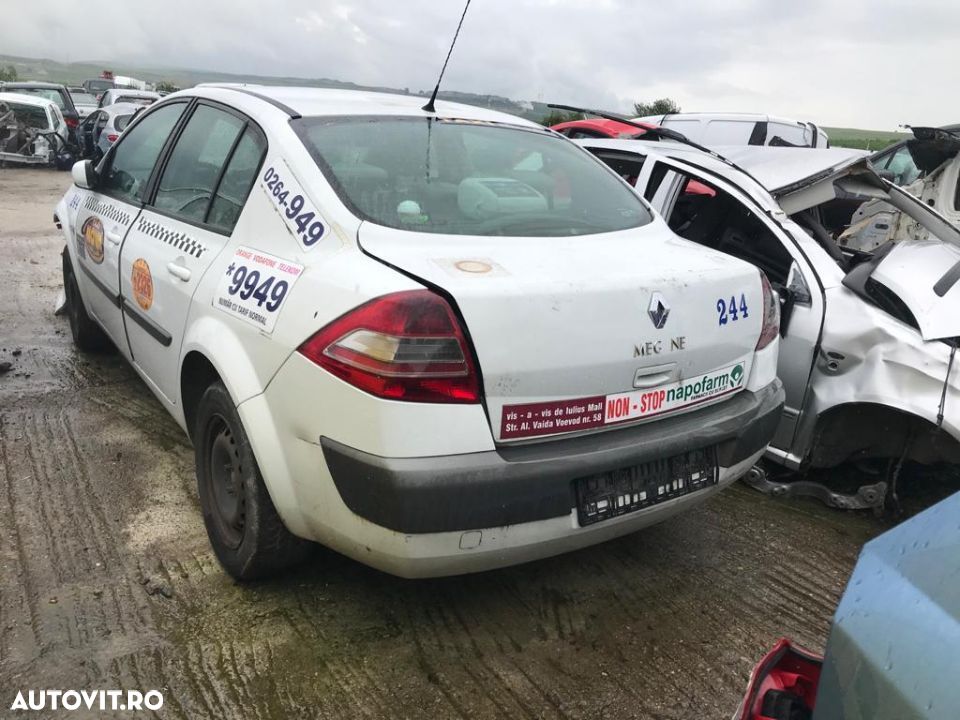 Dezmembrez piese Renault Megane 2 - 2