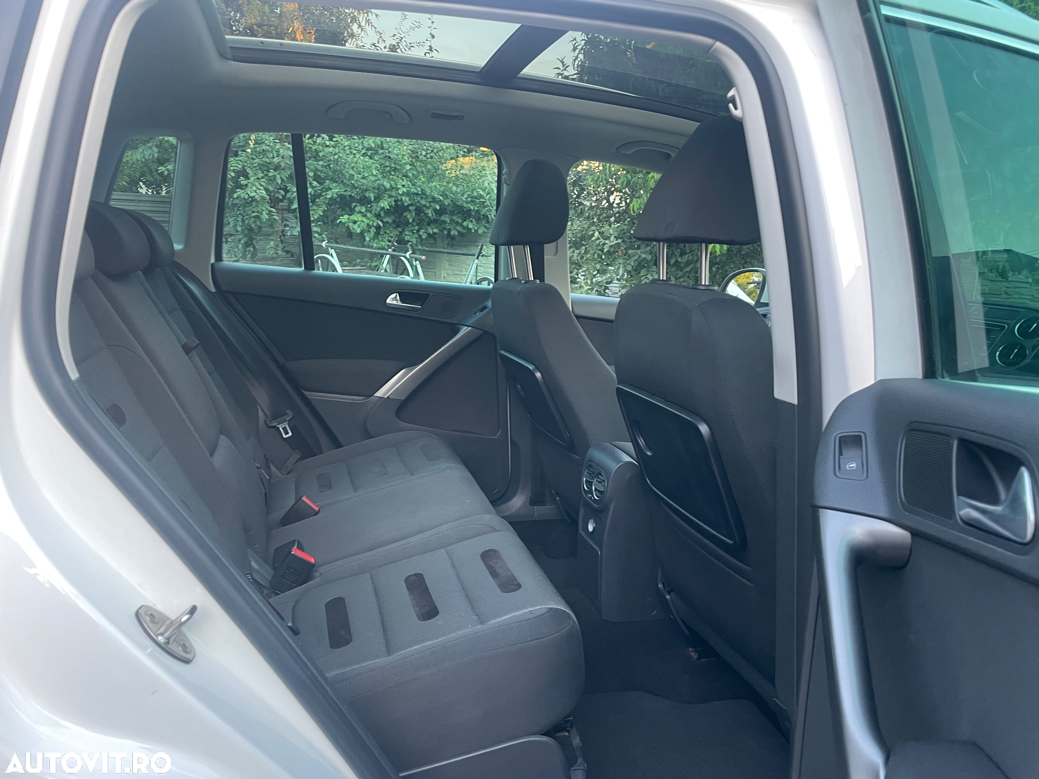 Volkswagen Tiguan - 22