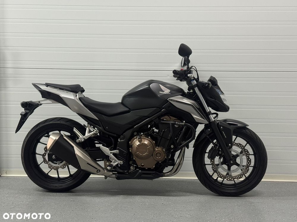Honda CB - 3