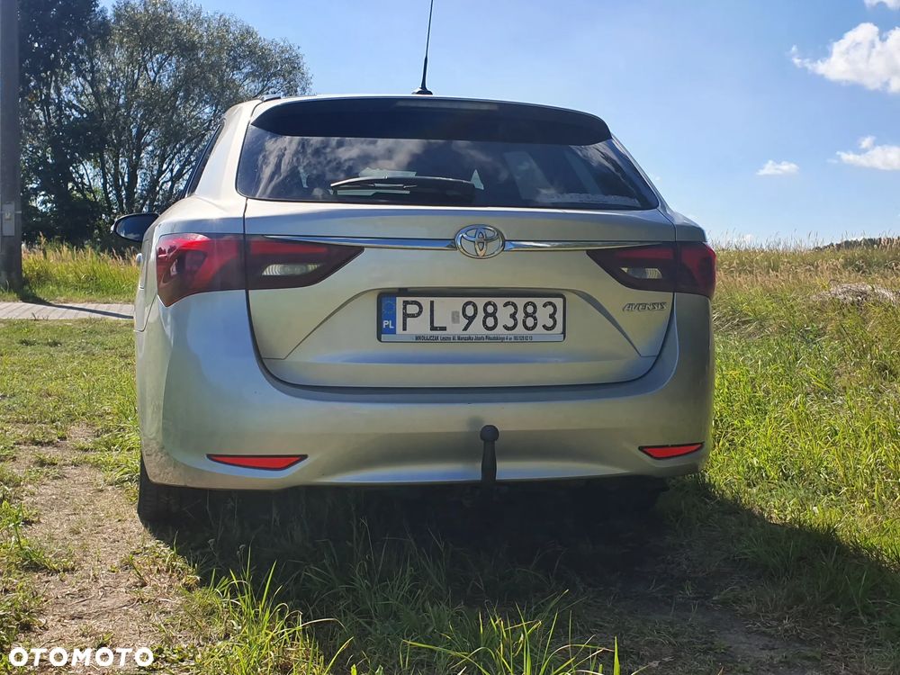 Toyota Avensis 2.0 D-4D Prestige - 5