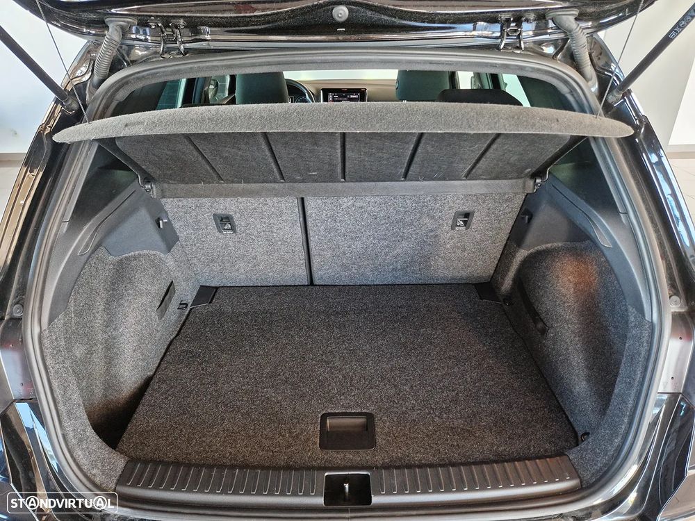 SEAT Arona 1.0 TSI FR - 10