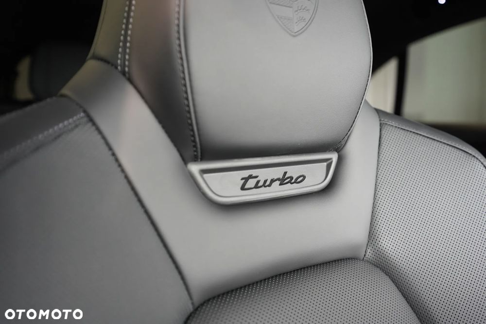 Porsche Macan Turbo 100kWh - 30