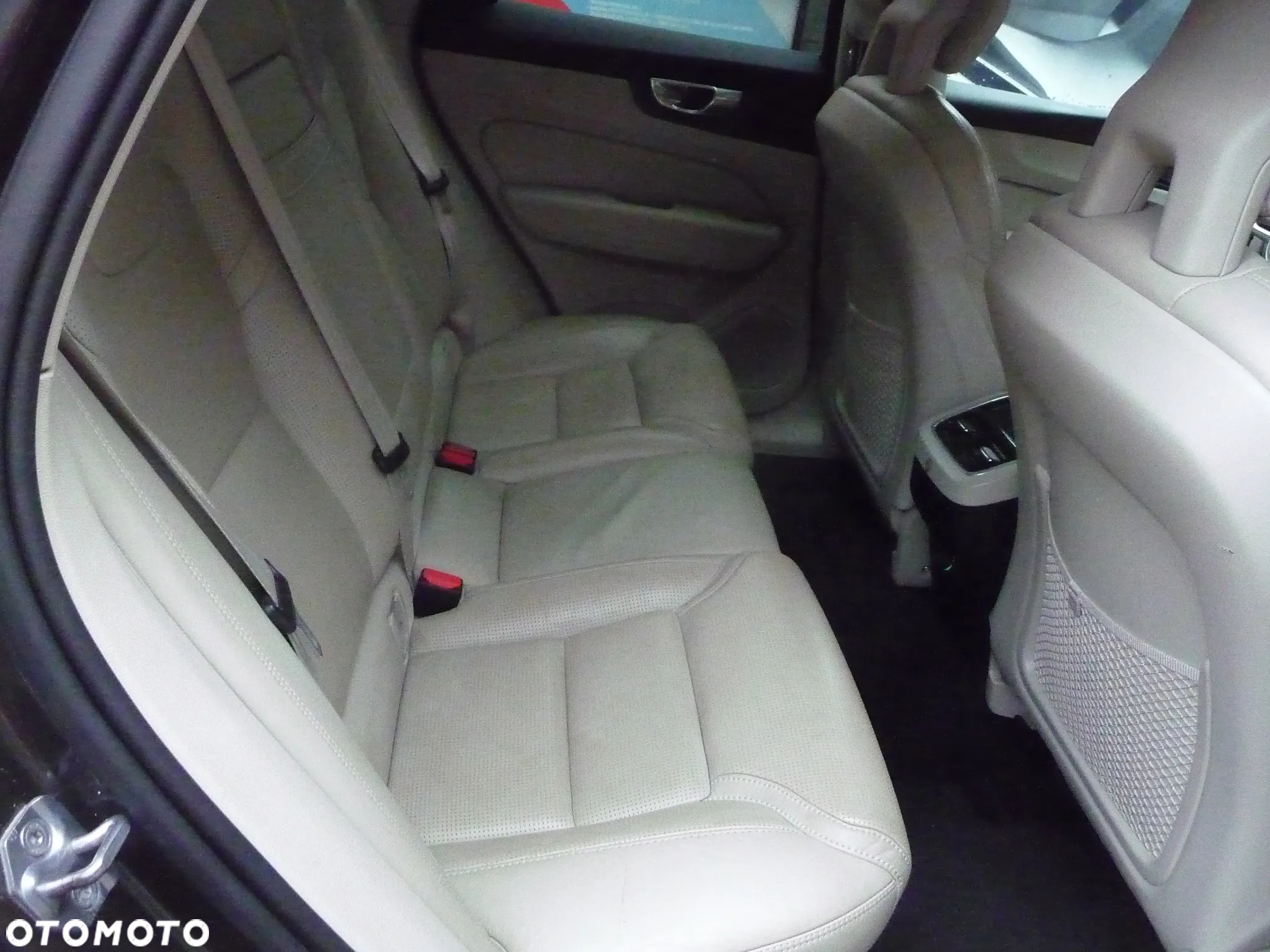 Volvo XC 60 D4 AWD Inscription - 22