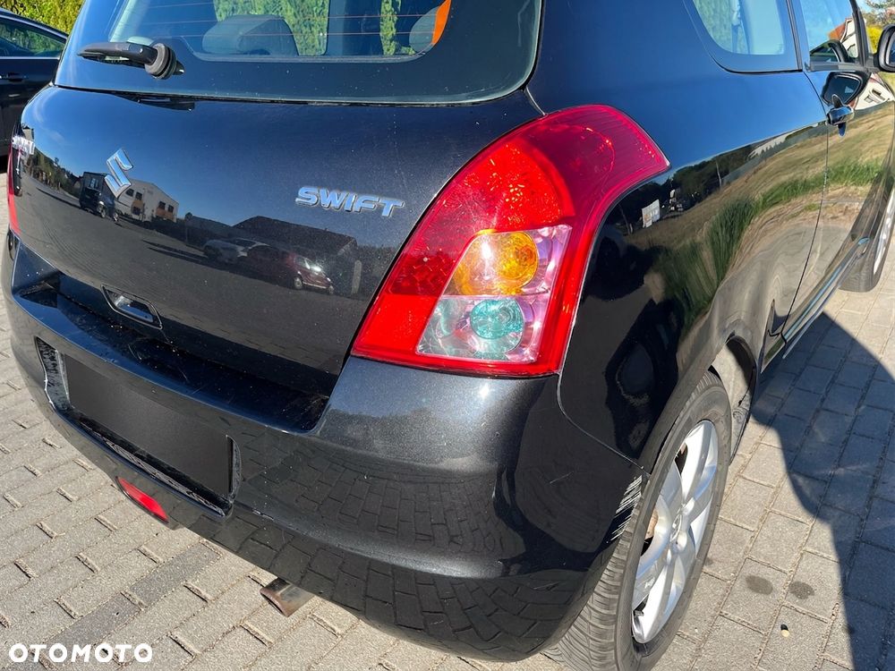 Suzuki Swift 1.3 Classic - 6