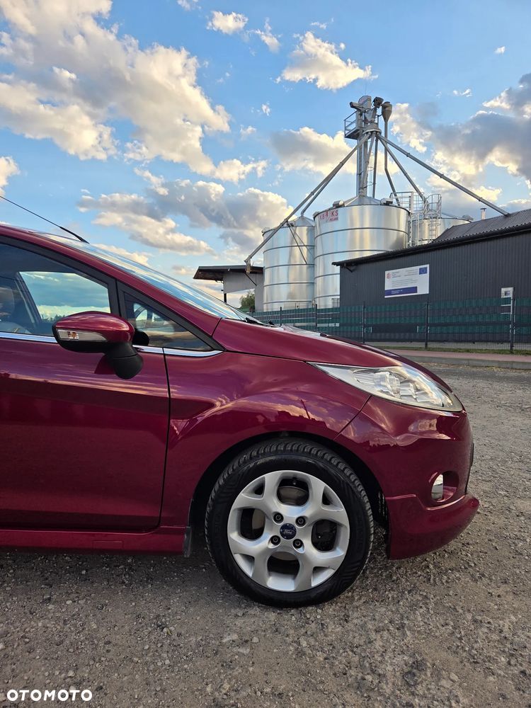 Ford Fiesta - 17