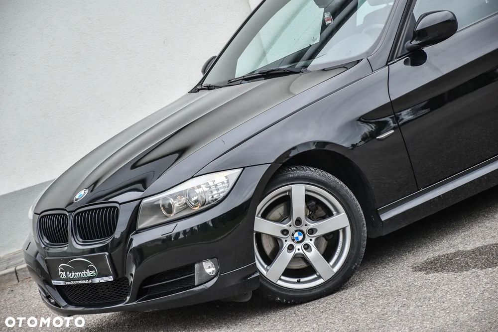 BMW Seria 3 318d DPF Edition Exclusive - 15