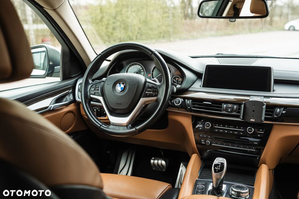 BMW X6 xDrive30d - 26