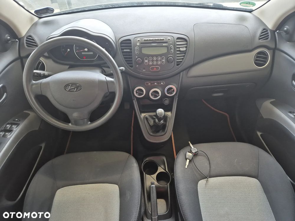 Hyundai i10 1.1 Classic - 5