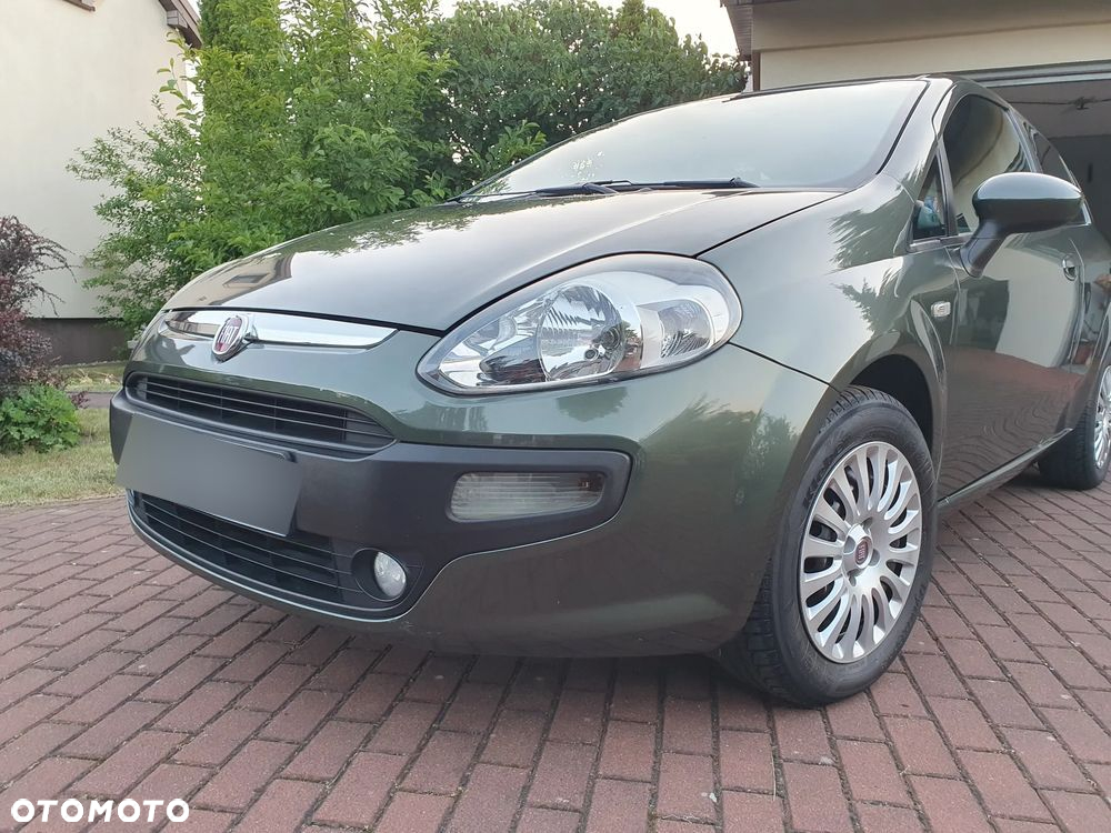 Fiat Punto Evo 1.4 8V Estiva Blue&Me Euro5 - 12