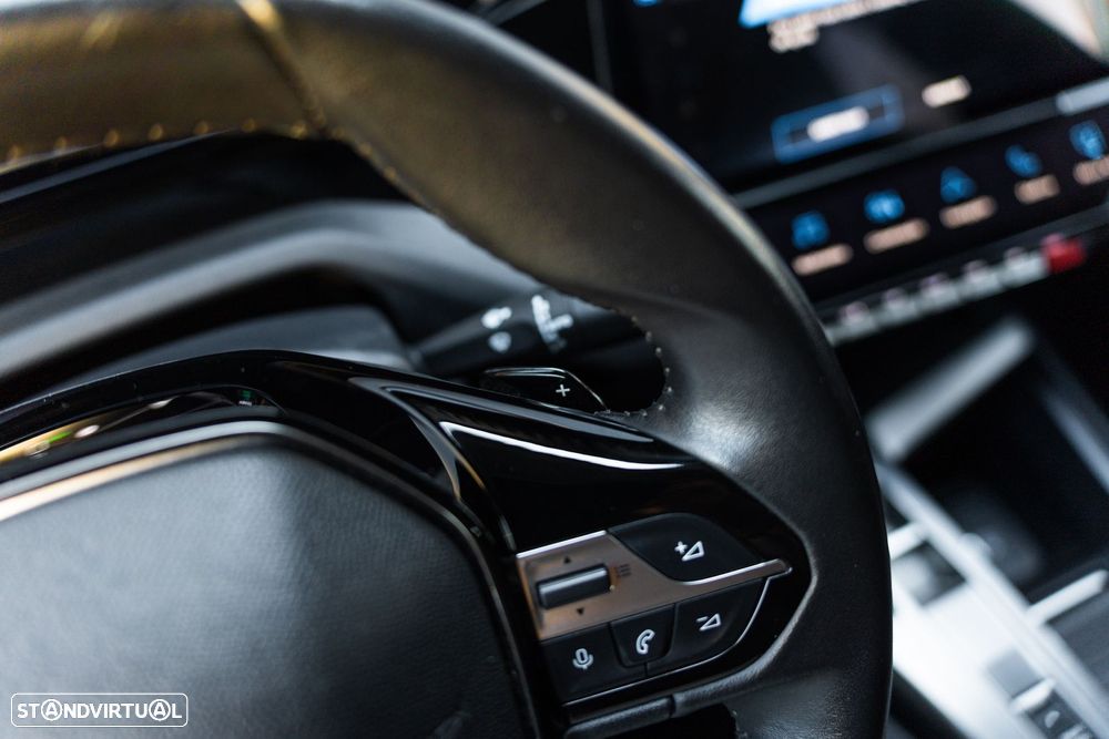 Peugeot 308 SW 1.6 Hybrid Allure Pack e-EAT8 - 22