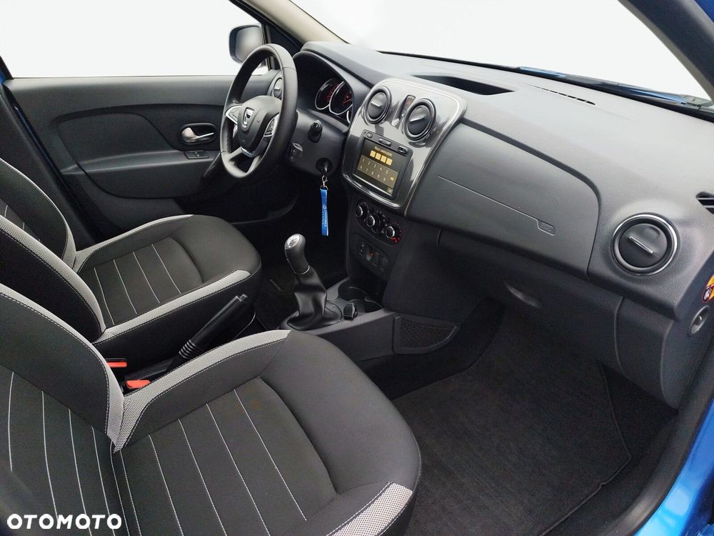 Dacia Sandero - 16
