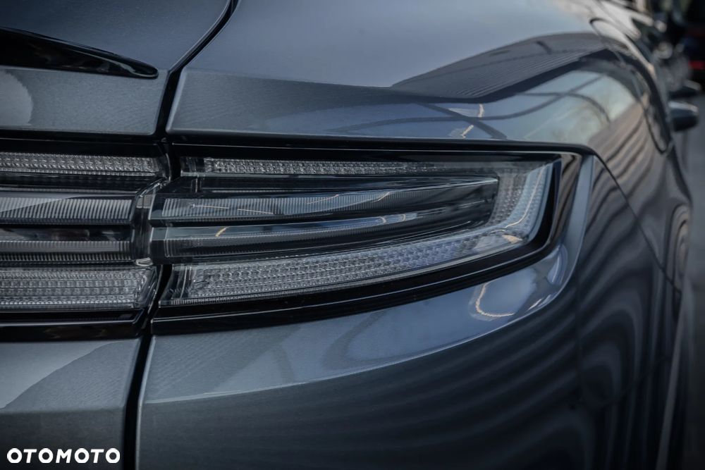 Porsche Cayenne E-Hybrid PHEV - 9