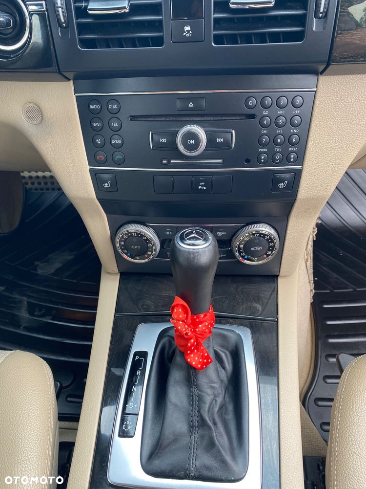 Mercedes-Benz GLK 250 CDI DPF 4Matic BlueEFFICIENCY 7G-TRONIC SPORT EDITION - 19