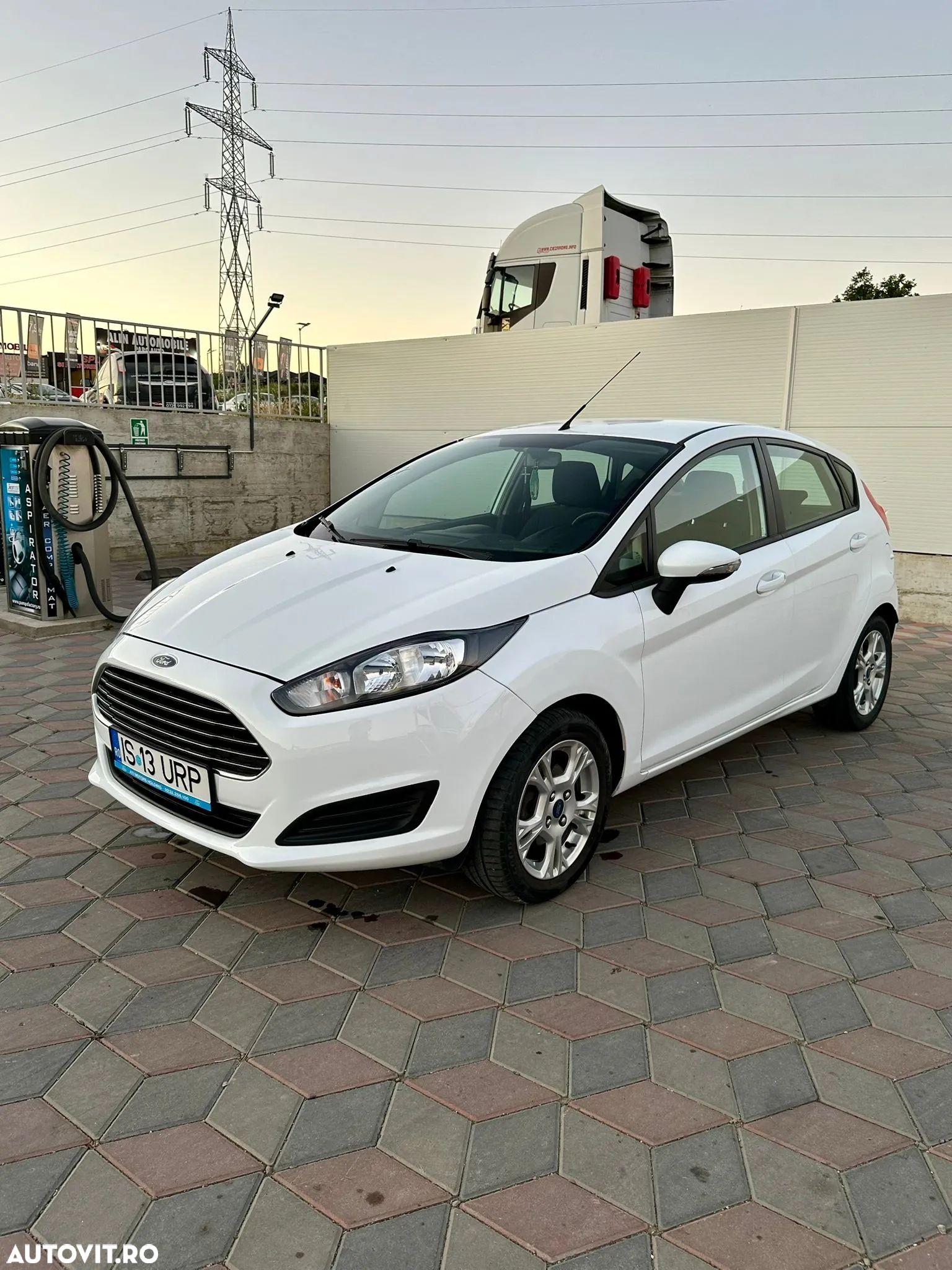 Ford Fiesta 1.0 Start Stop Titanium - 1