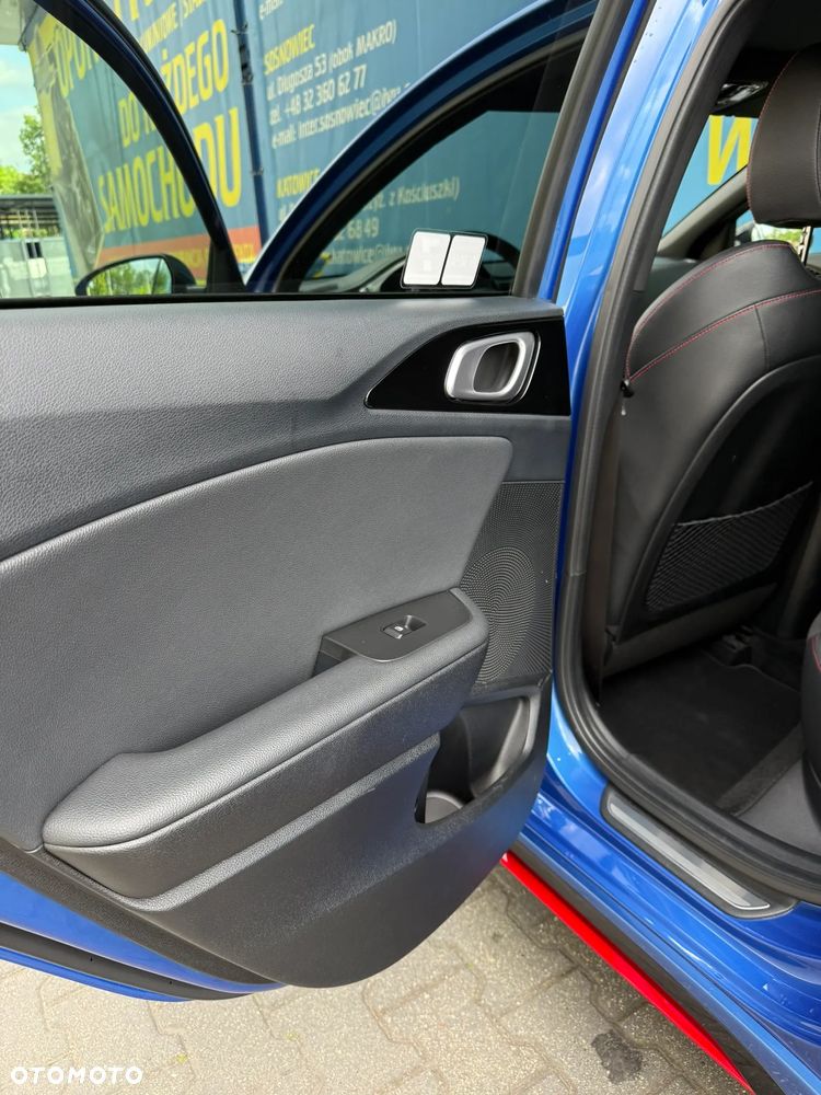 Kia Ceed - 19