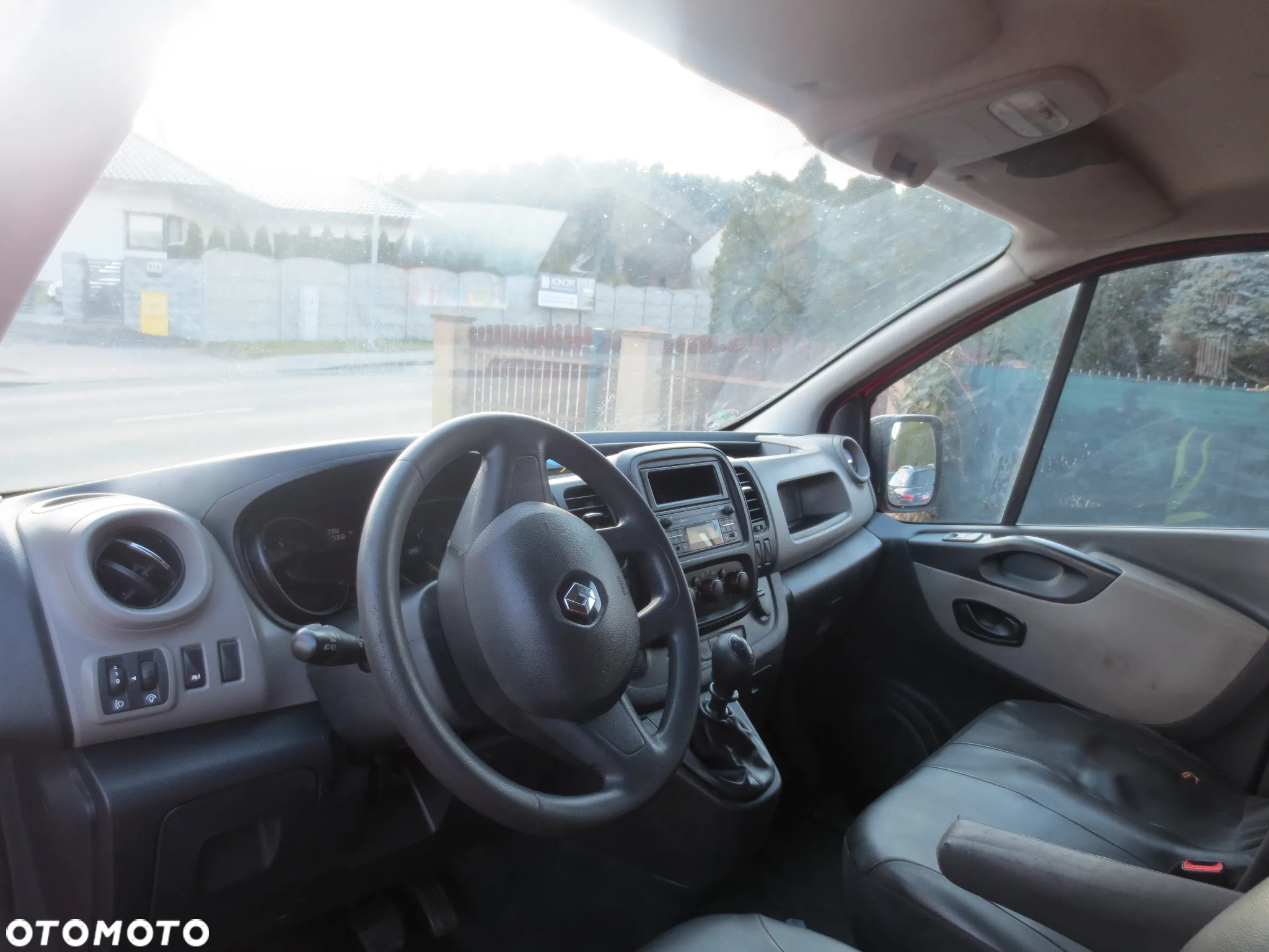Renault TRAFIC - 8