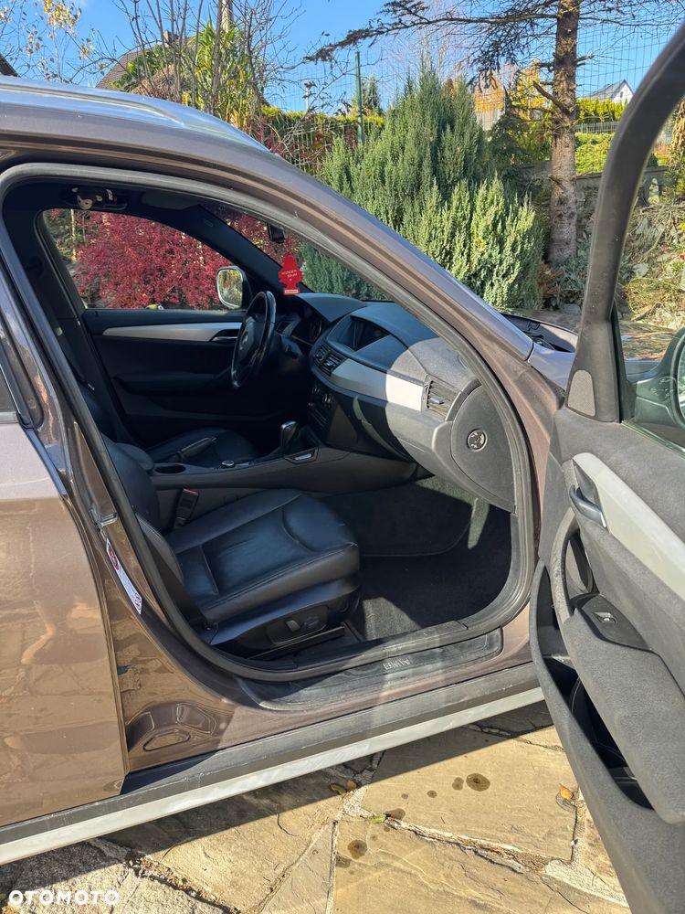BMW X1 xDrive20d - 9