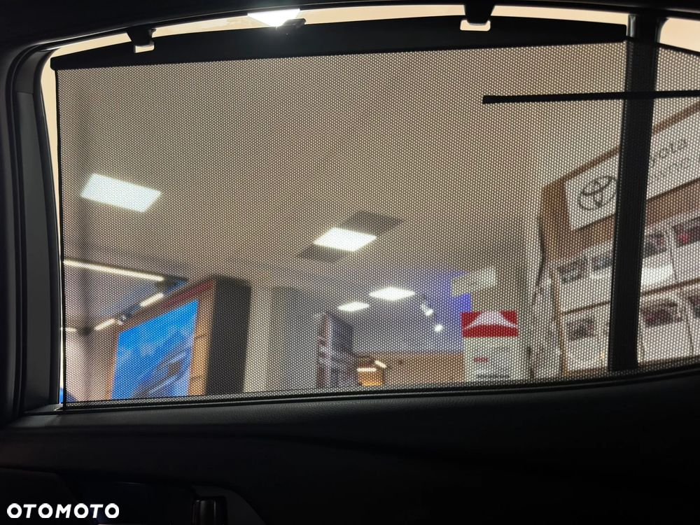 Toyota Camry 2.5 Hybrid Dynamic Force Executive e-CVT - 17