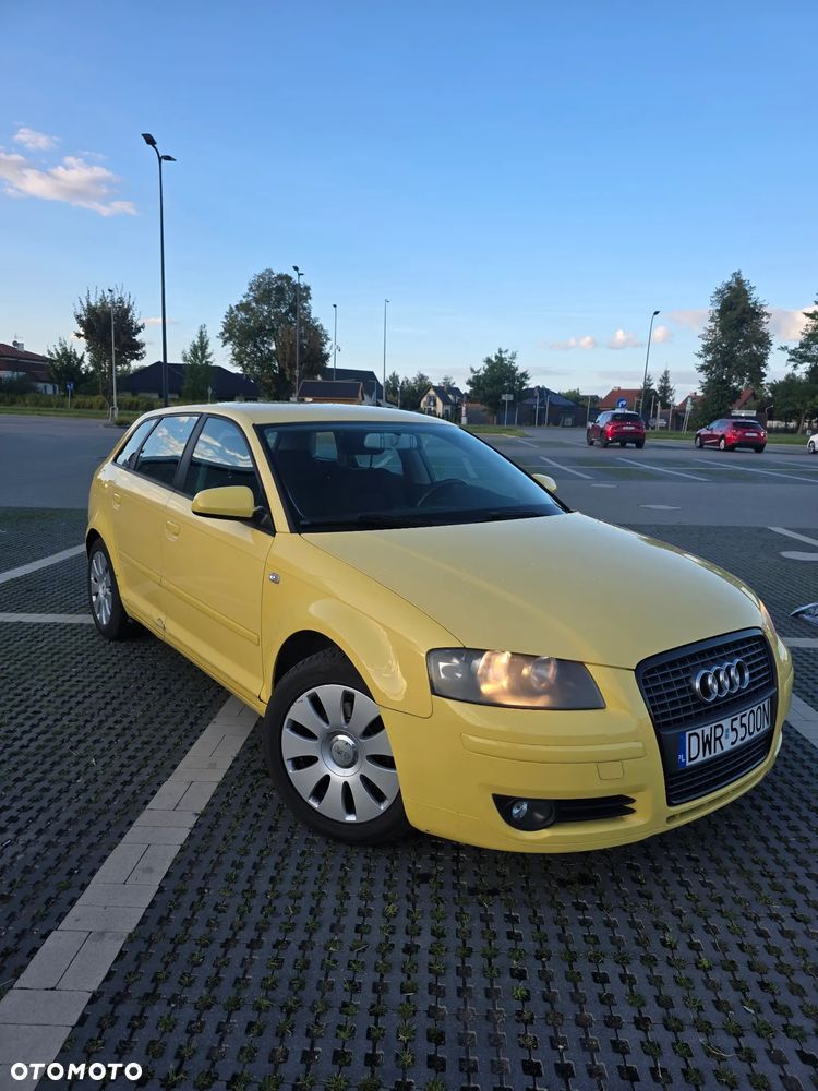 Audi A3 Sportback 1.6 FSI Ambiente - 13