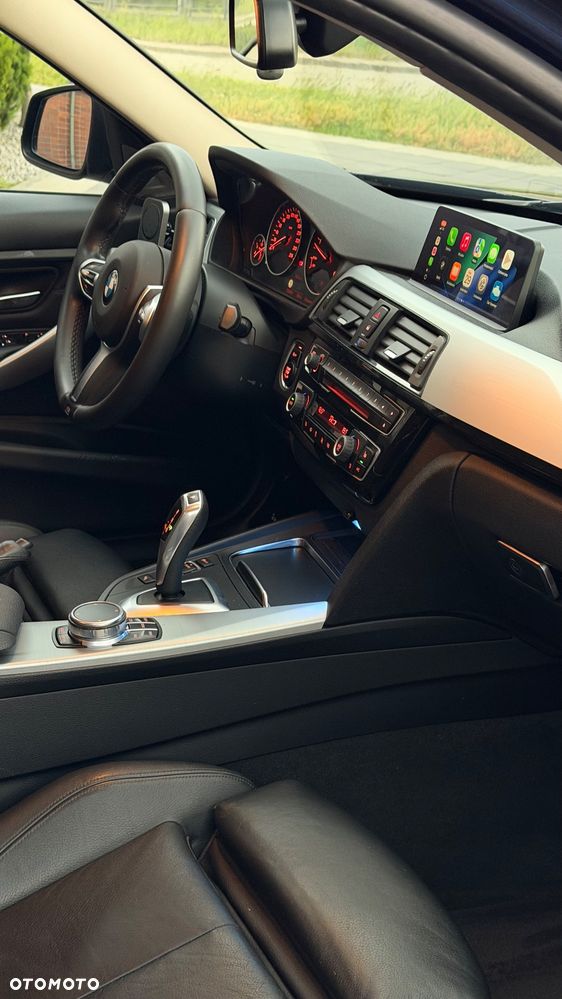 BMW Seria 3 320d Edition Luxury Line Purity - 32