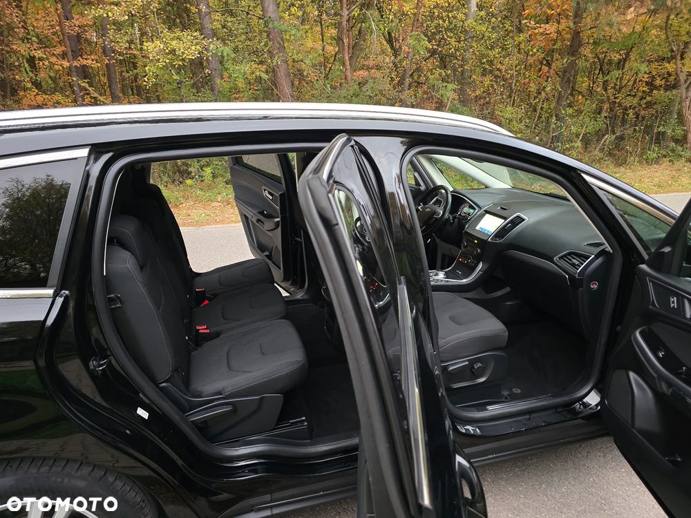 Ford S-Max 2.0 EcoBlue Allrad TITANIUM - 23