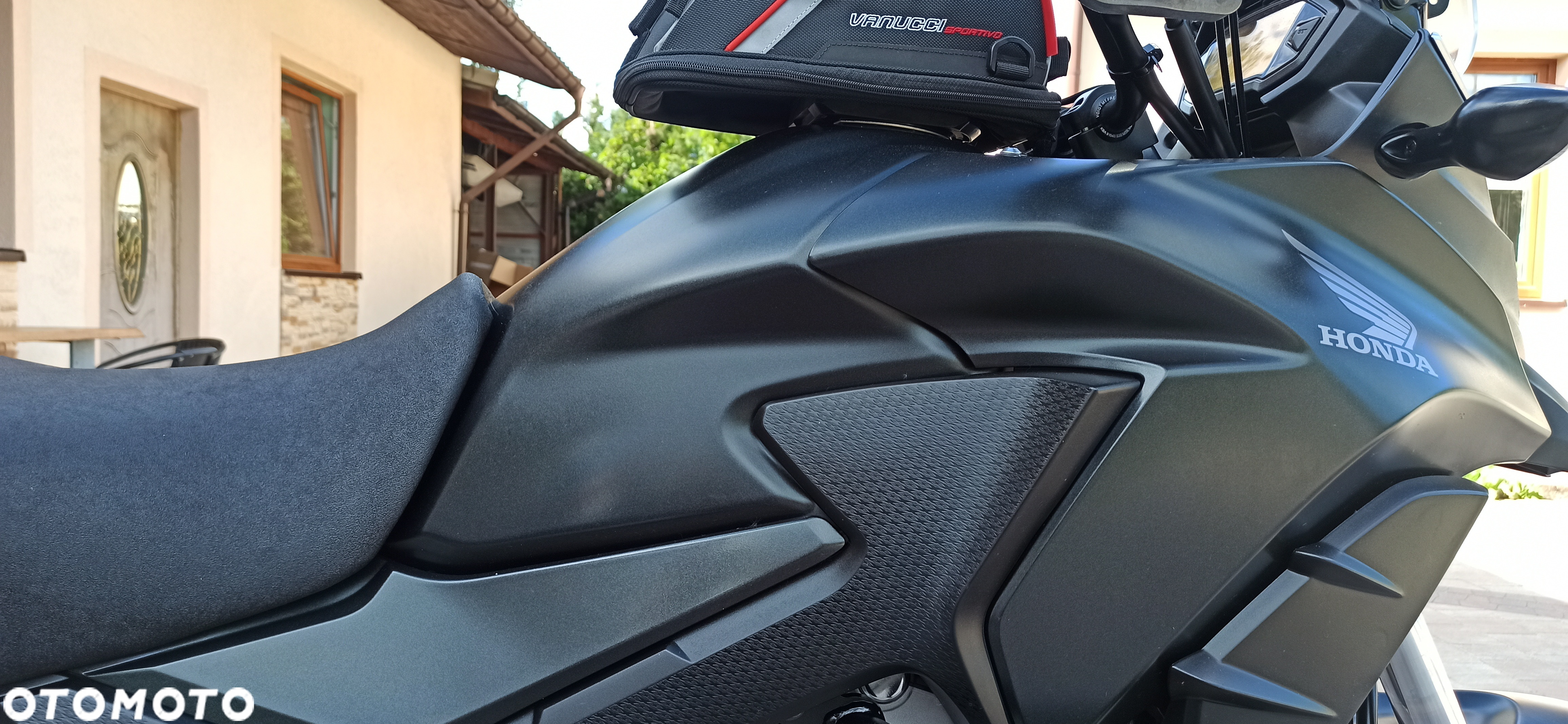 Honda CB - 25