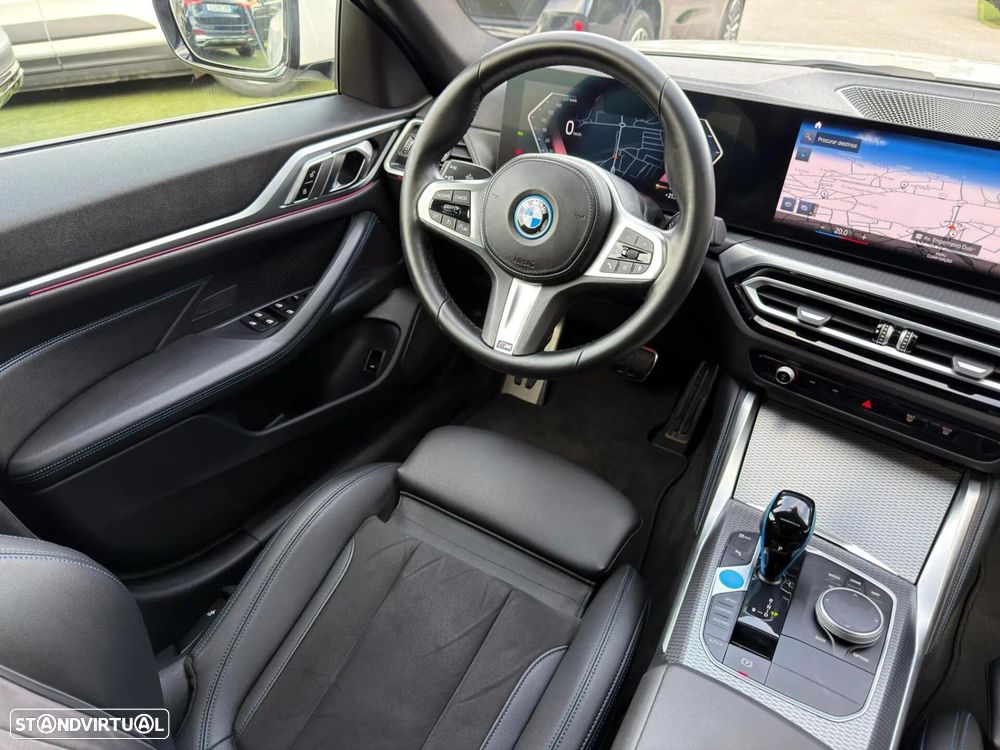 BMW i4 eDrive40 Pack Desportivo M - 22
