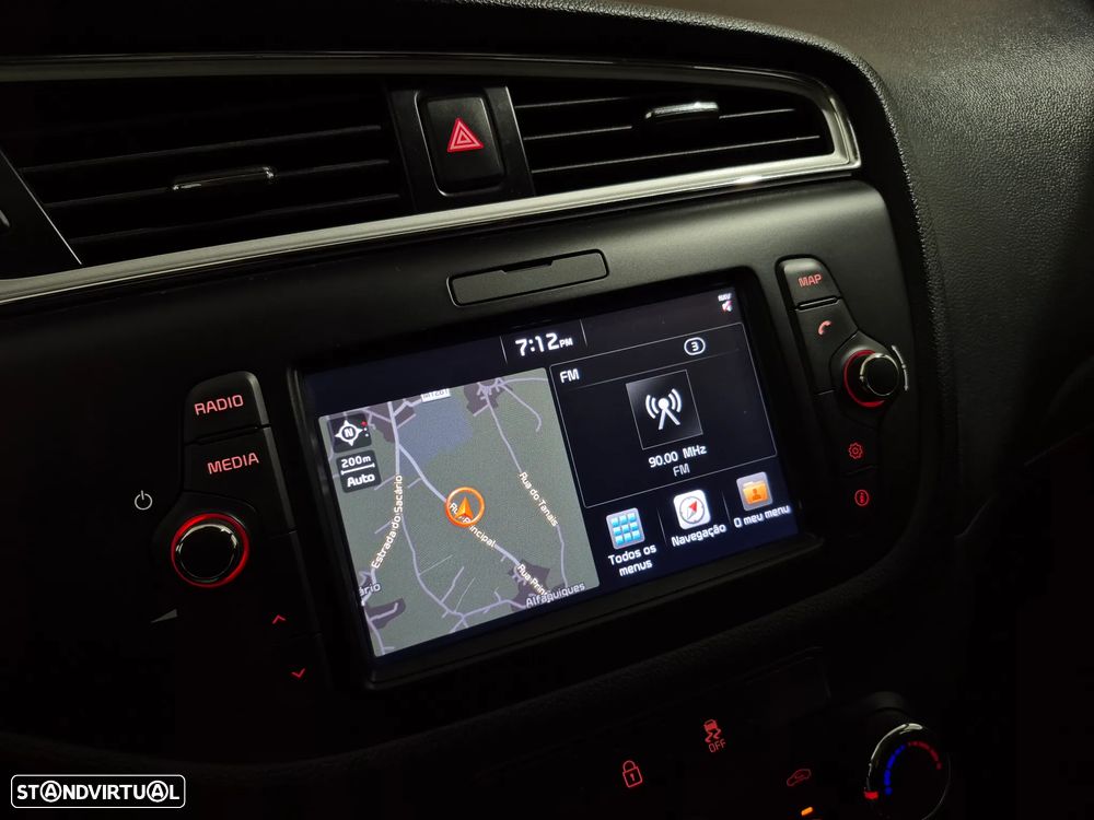 Kia Ceed SW 1.4 CRDi LX - 11