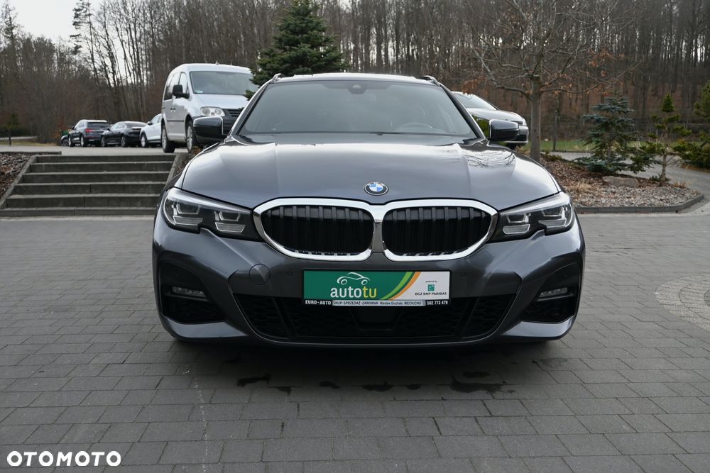 BMW Seria 3 320d Edition M Sport Shadow - 40