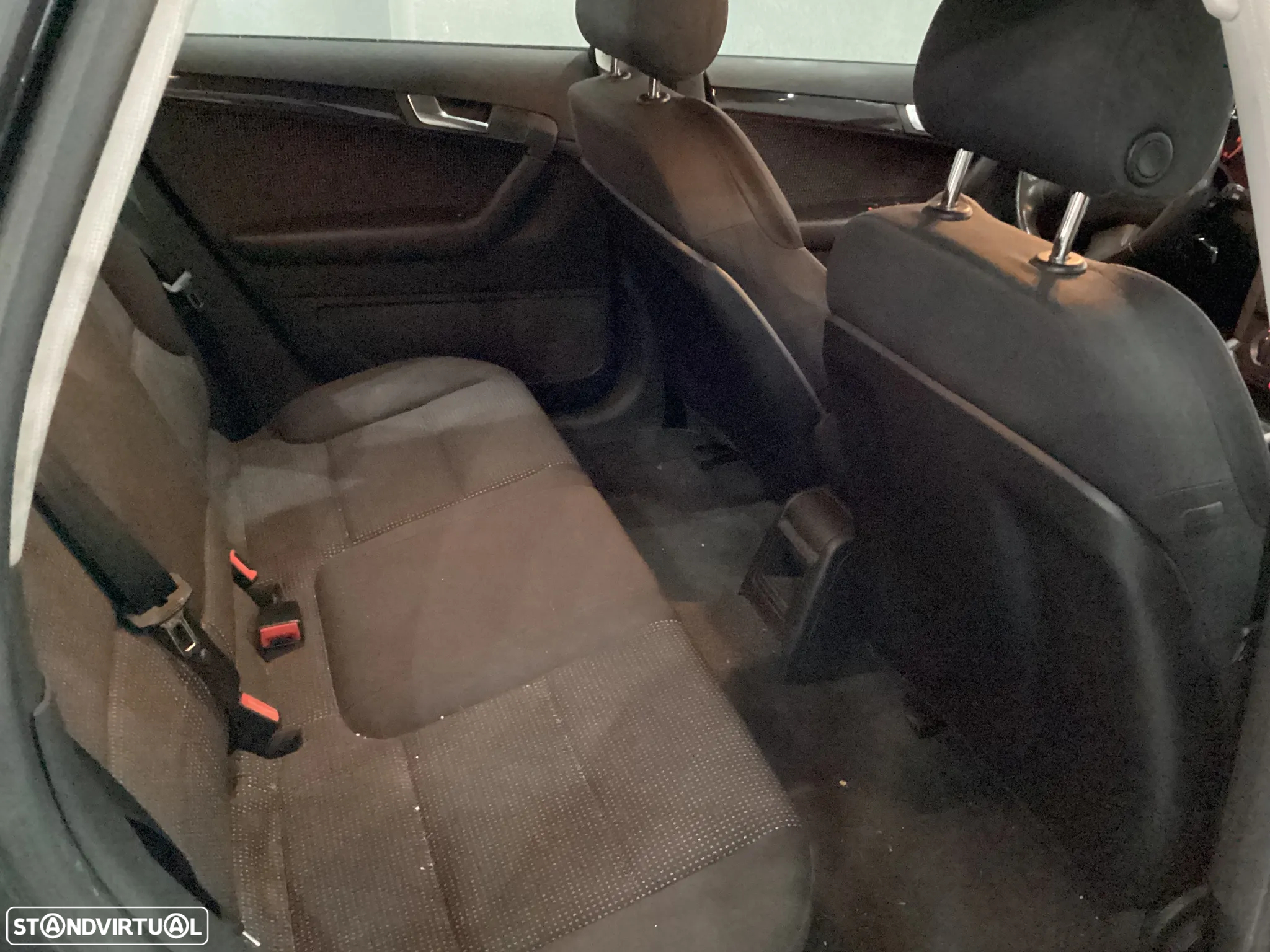 Audi A3 Sportback 2.0 TDi Ambiente - 9