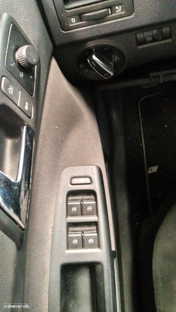 Para Peças Volkswagen Polo (9N_) - 5