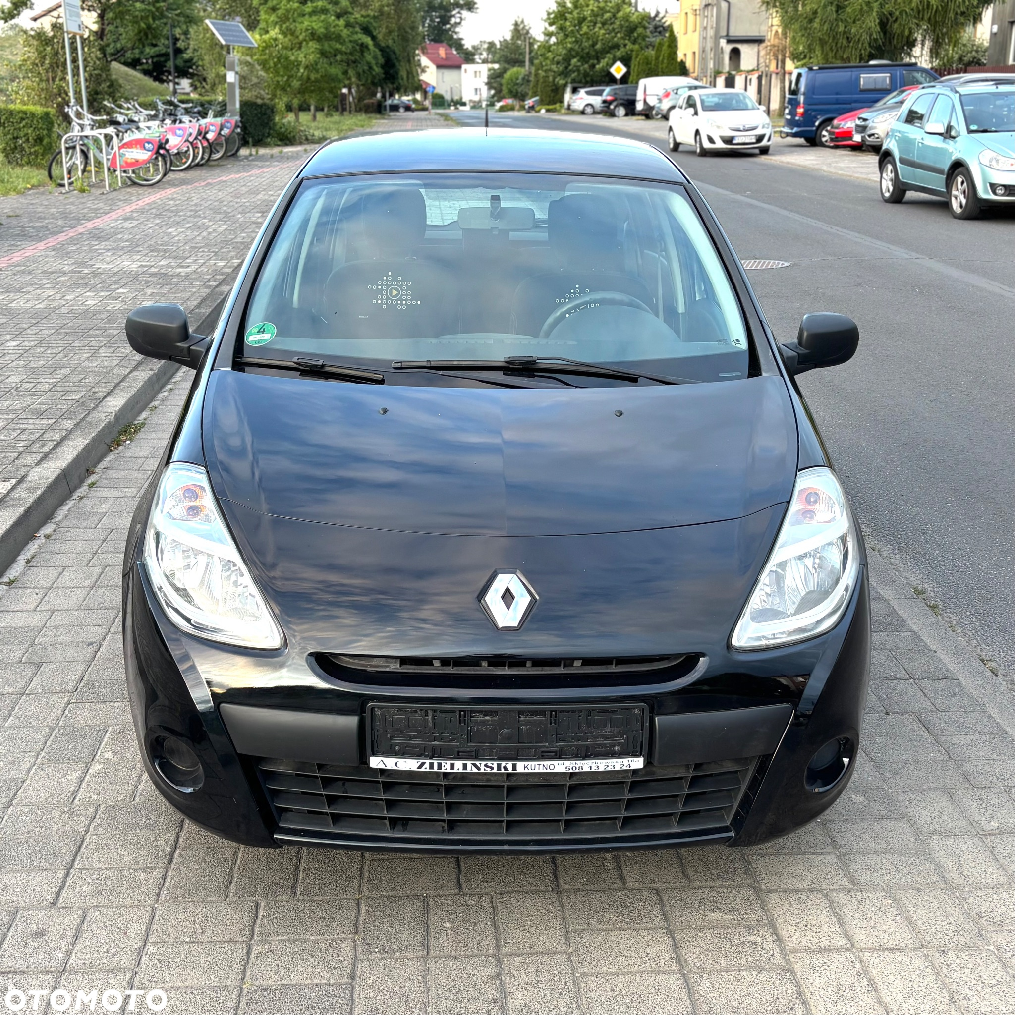 Renault Clio 1.2 16V 75 Yahoo - 7