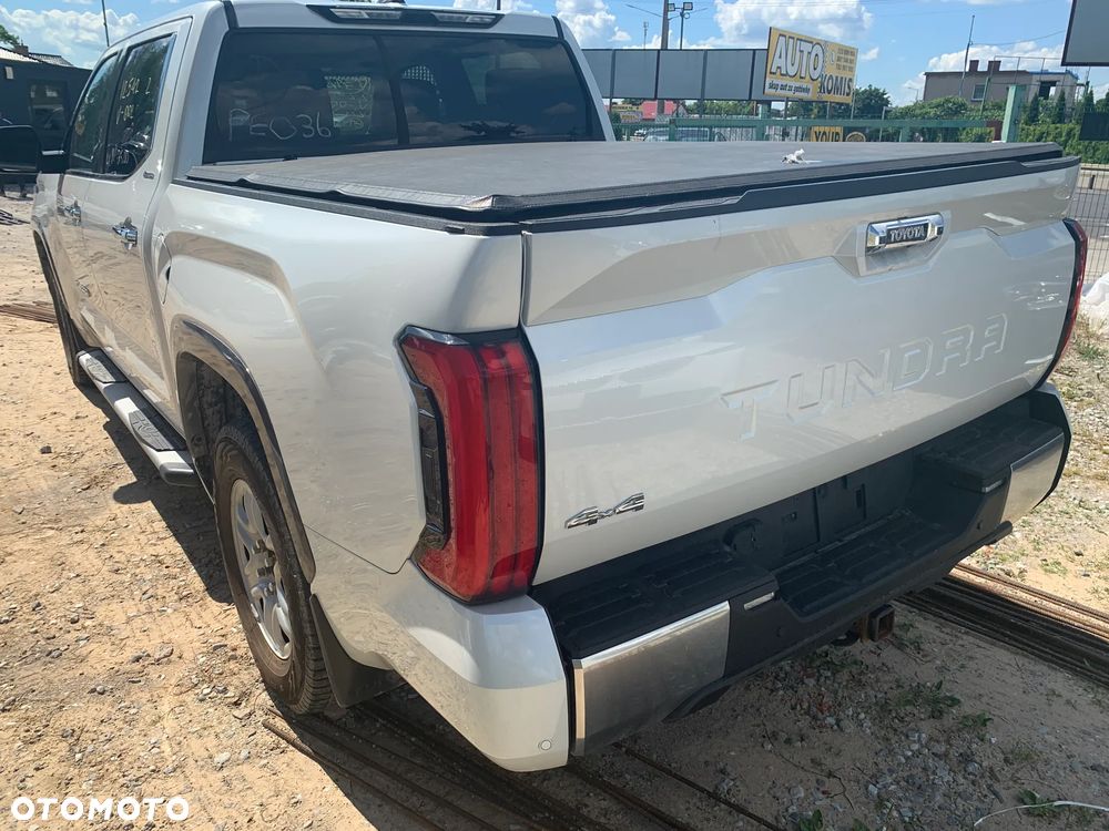 Toyota Tundra - 7