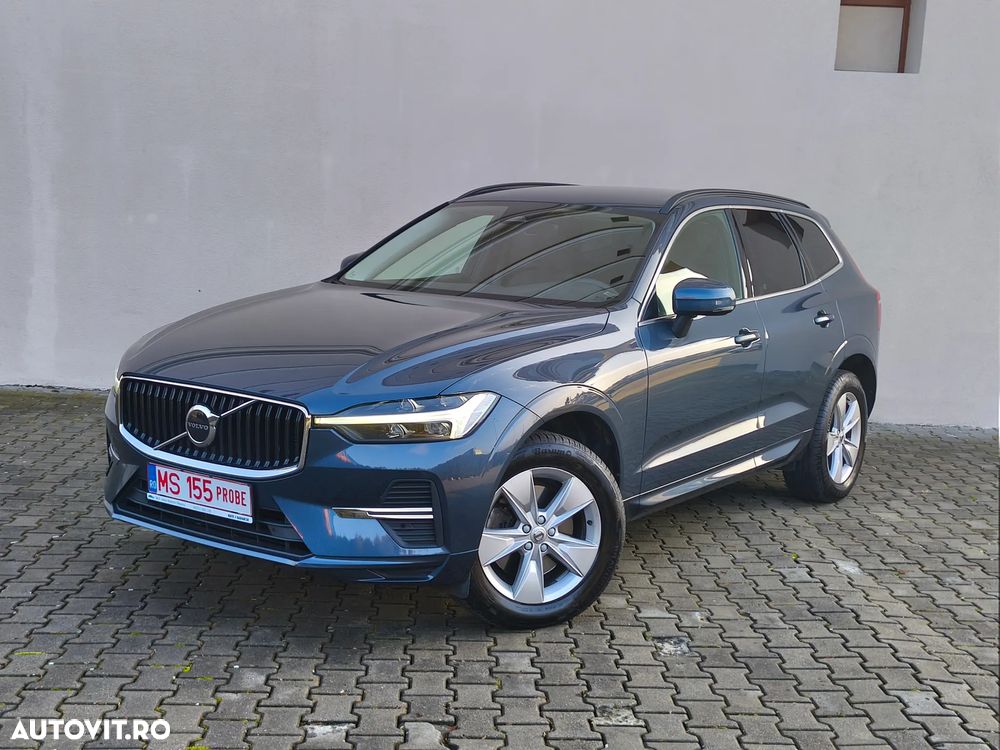 Volvo XC 60 B4 MHEV Momentum Pro - 3