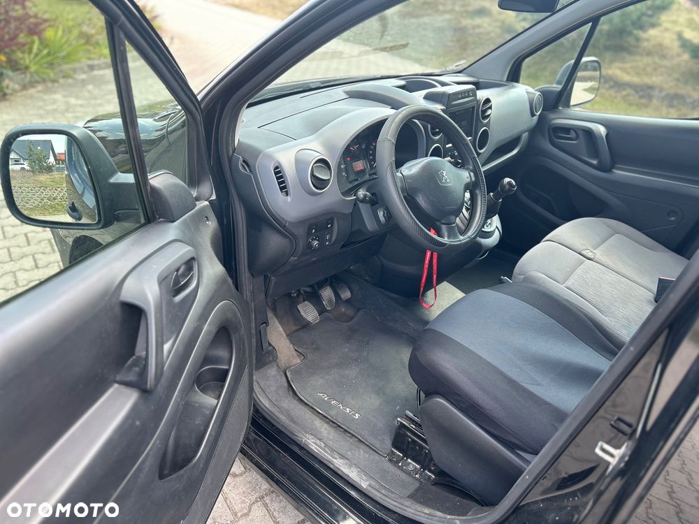 Peugeot Partner - 11