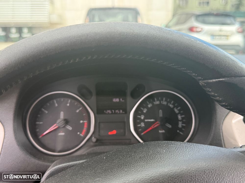 Citroën C-Elysée 1.5 BlueHDi Shine - 5