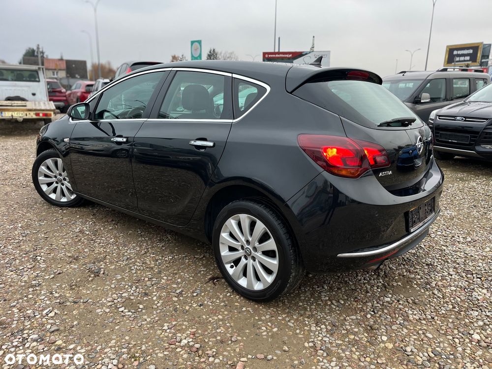 Opel Astra 1.4 Turbo Cosmo - 6