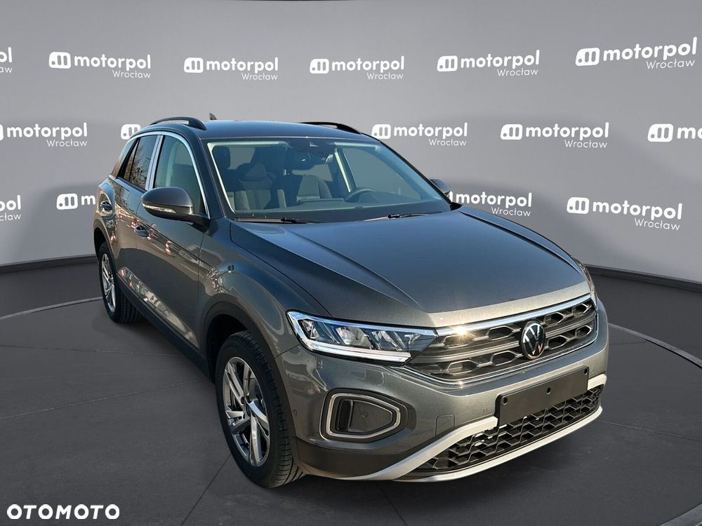 Volkswagen T-Roc - 12