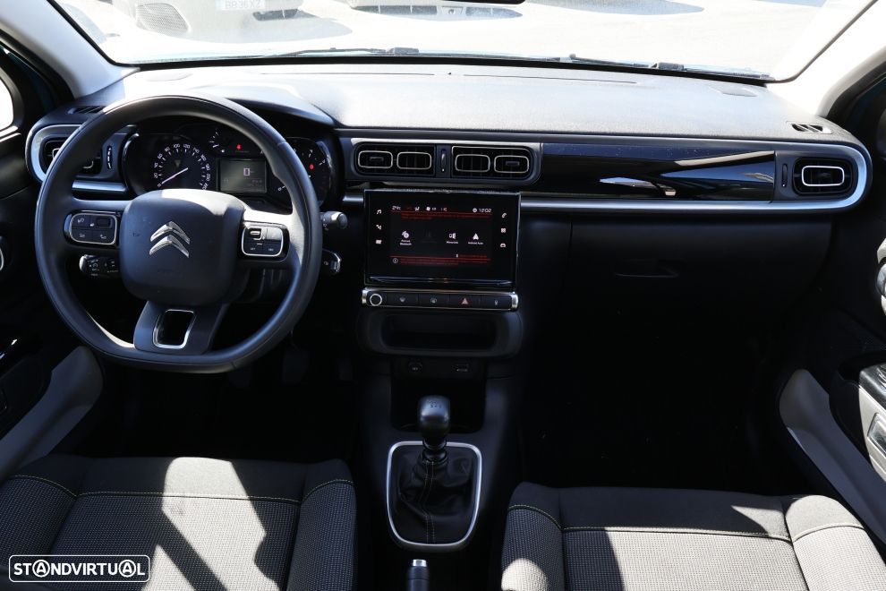 Citroën C3 1.2 PureTech Shine - 9