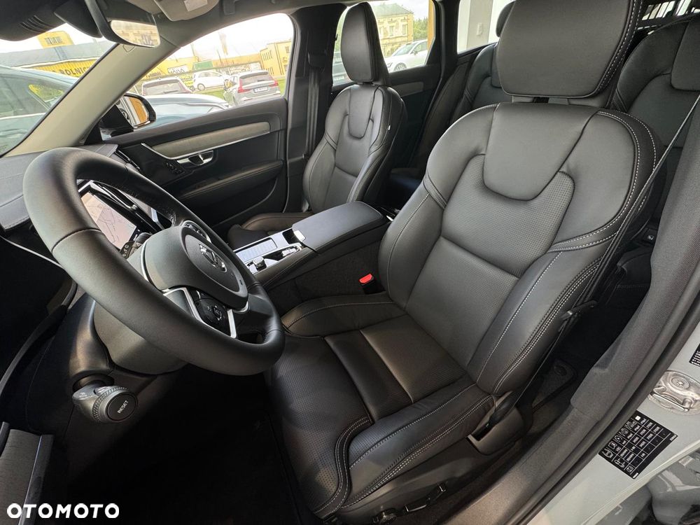 Volvo V90 T6 AWD Plug-In Hybrid Plus Dark - 9