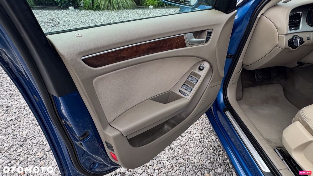 Audi A4 Avant 2.0 TDI DPF Ambiente - 23