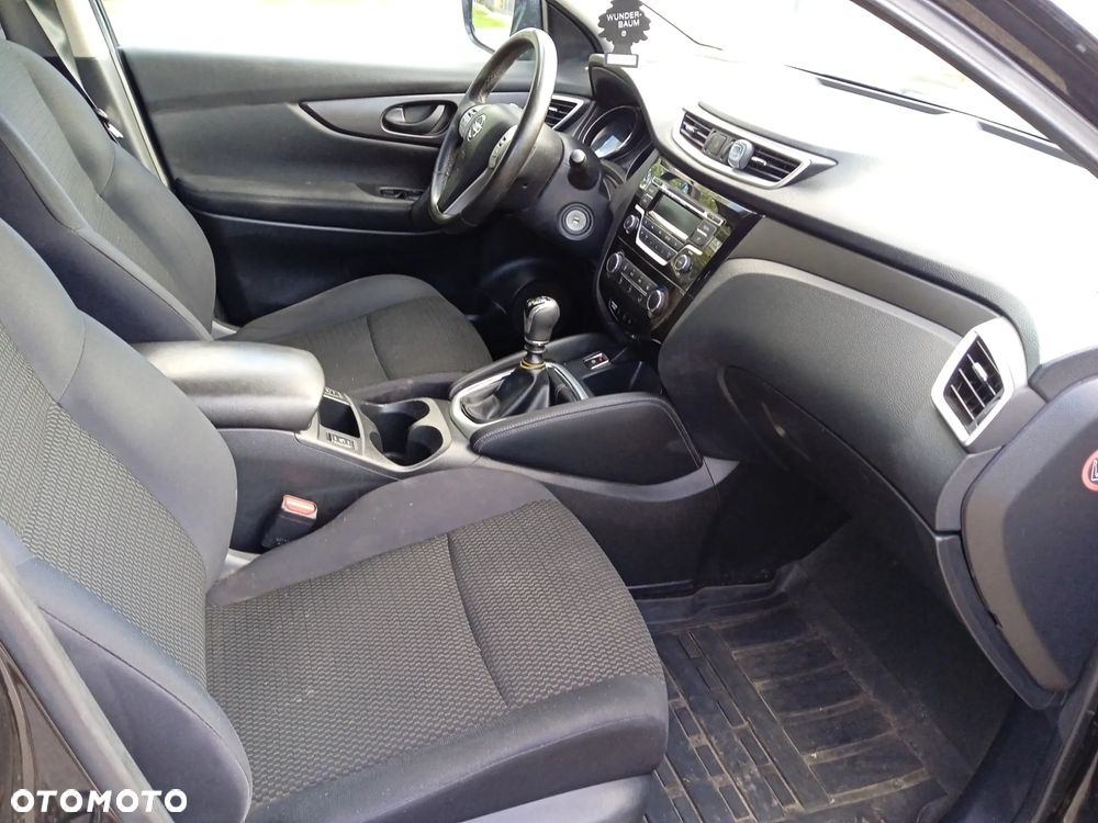 Nissan Qashqai 1.2 DIG-T N-Vision - 10