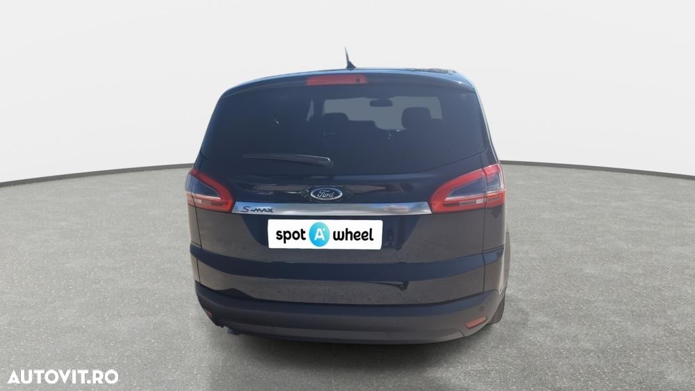 Ford S-Max - 7