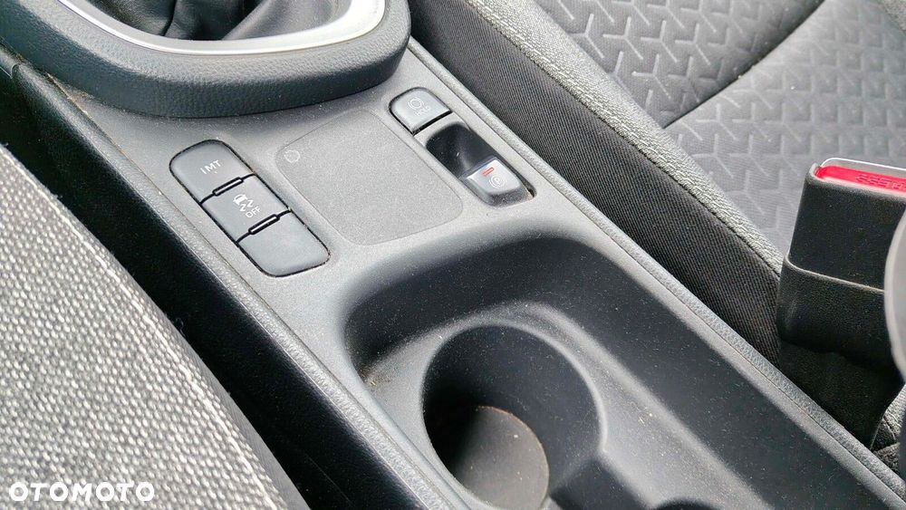 Toyota Yaris Cross - 27