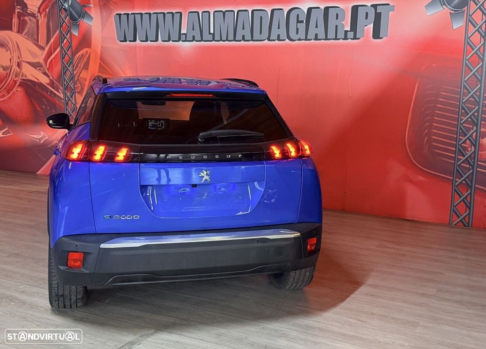 Peugeot e-2008 50 kWh Allure Pack - 4