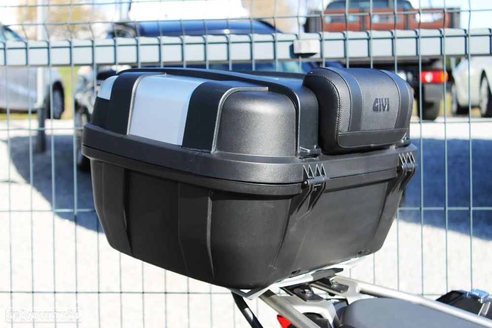 Honda Africa Twin Aventure - 10