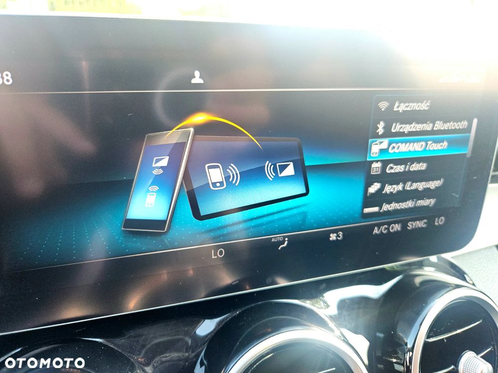 Mercedes-Benz Klasa C 220 d 4Matic T 9G-TRONIC - 34