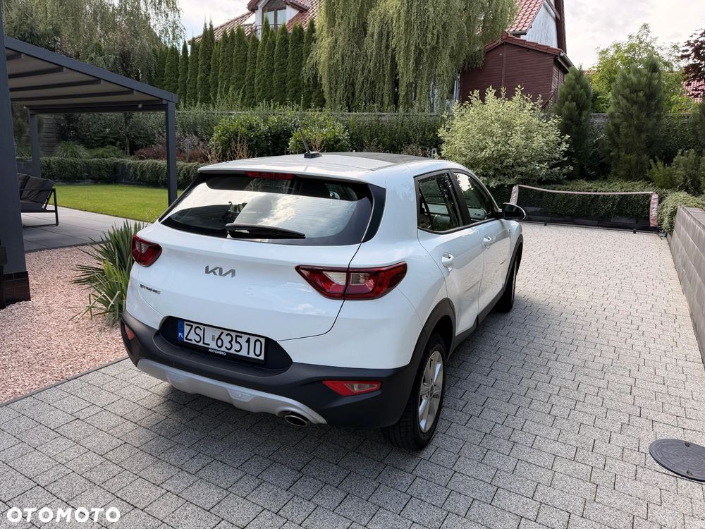 Kia Stonic 1.2 L - 4
